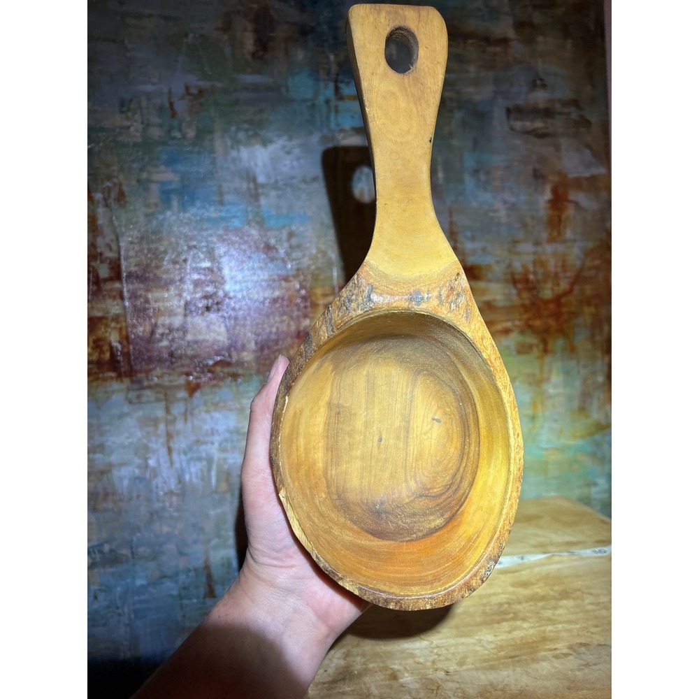 Vintage Hand Carved Wooden Scoop Bowl Live Edge Rustic Primitive Kuksa Style - Picture 2 of 9